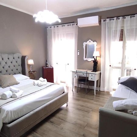Yaki Domo Bed & Breakfast Cagliari Ngoại thất bức ảnh