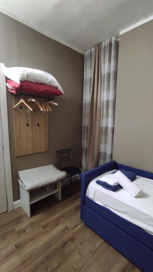 Yaki Domo Bed & Breakfast Cagliari Ngoại thất bức ảnh