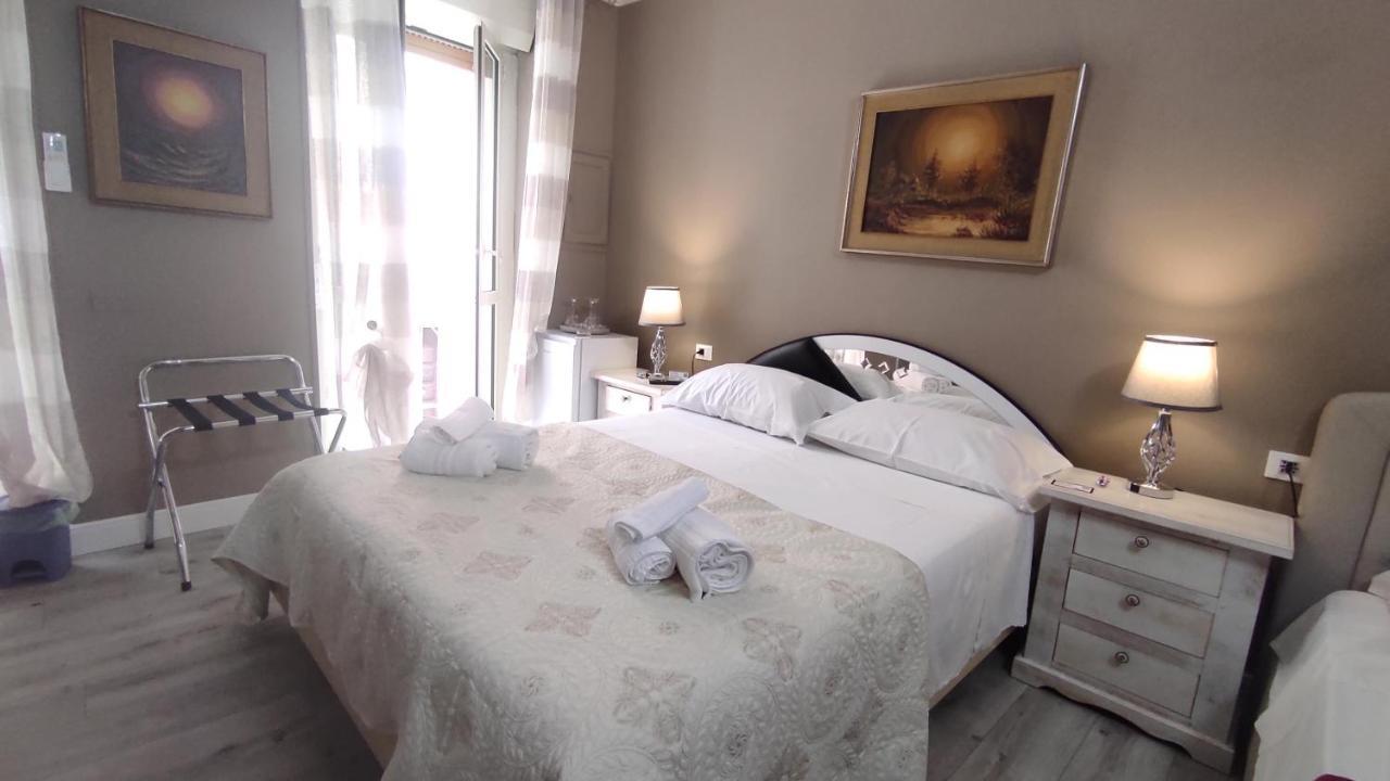 Yaki Domo Bed & Breakfast Cagliari Ngoại thất bức ảnh