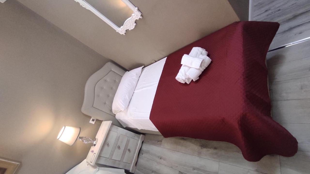 Yaki Domo Bed & Breakfast Cagliari Ngoại thất bức ảnh