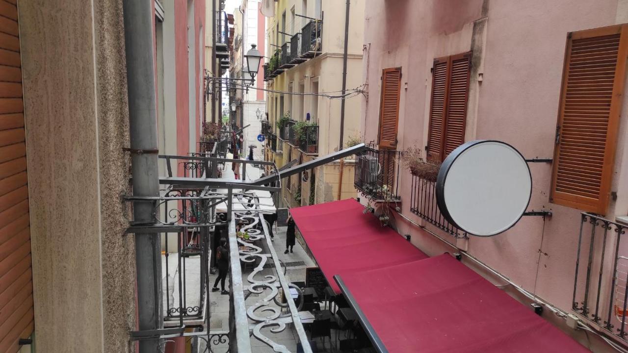Yaki Domo Bed & Breakfast Cagliari Ngoại thất bức ảnh